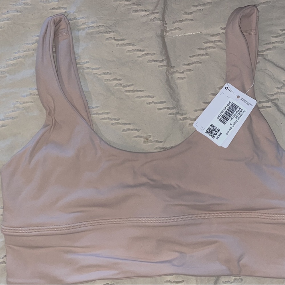 NWT Lululemon Bra - Picture 3 of 3